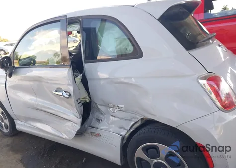 2017 Fiat 500 Battery Electric из США, поврежденный, VIN 3C3CFFGEXHT530091